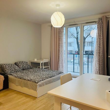 Cybernetyki2 Street Inn Near Airport Warszawa Zewnętrze zdjęcie